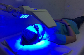 Lưu ý khi sử dụng thuốc trị mụn