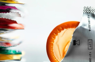 Lý do bạn đừng bỏ qua hạn sử dụng của bao cao su