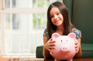 Sáu lời khuyên để cha mẹ dạy con tiết kiệm tiền