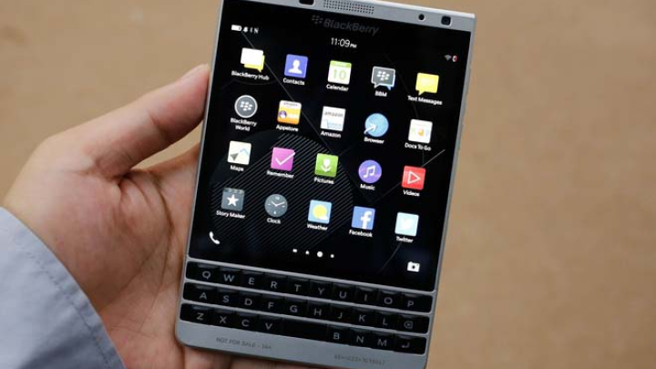 Những smartphone cũ nhưng vẫn khiến người dùng \