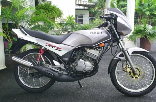 Thanh niên Singapore trộm xe máy đi về nhà vì lỡ xe bus