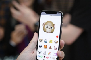 iPhone X \'đội giá\' lên 1.500 USD trên eBay