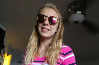 Cô gái Mỹ tự hủy hoại đôi mắt sau khi dùng ma túy đá