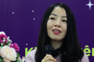 Mẹ Đỗ Nhật Nam chia sẻ cách biến Internet thành thầy của con