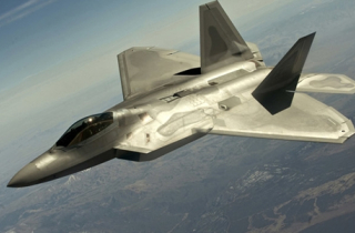 Chiến đấu cơ Mỹ bắn pháo sáng chặn cường kích Nga ở Syria