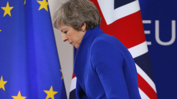 Thỏa thuận Brexit thất bại thảm hại, liệu Thủ tướng May có vượt qua bỏ phiếu bất tín nhiệm?