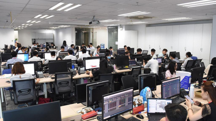 Bán chui cổ phiếu - Đạo đức kinh doanh ở đâu?