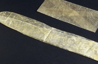 Chiếc bao cao su hơn 10.000 năm trước