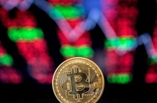 Bitcoin vẫn trong bão giảm giá