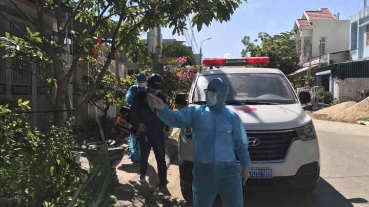 Phải tìm mọi cách ngăn chặn các đường dây đưa người vào Việt Nam trái phép