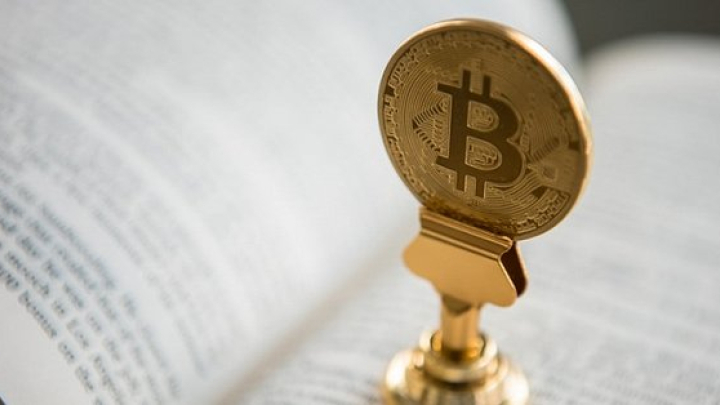 Bitcoin quay đầu tăng nhẹ