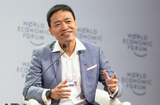 Ông Lê Hồng Minh gia nhập CLB tài sản nghìn tỷ sau khi cổ phiếu VNZ phá vỡ kỷ lục thị giá, xếp thứ 4 top doanh nhân công nghệ giàu nhất