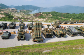 Mỹ-Hàn phô diễn sức mạnh trong cuộc tập trận bắn đạn thật lớn nhất lịch sử