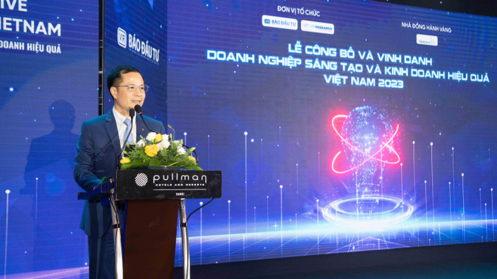 Vietcombank dẫn đầu Top 10 ngân hàng sáng tạo và kinh doanh hiệu quả năm 2023