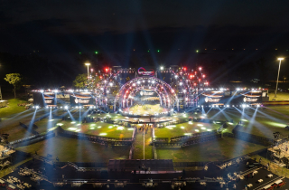 Sân khấu tuyệt mỹ của 8Wonder Winter Festival hé lộ, fan Việt sẵn sàng bùng nổ cùng Maroon 5