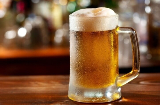 Uống 1 cốc bia mất bao lâu để nồng độ cồn về 0?