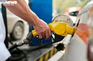 Giá xăng dầu hôm nay 26/3: Lo thắt chặt nguồn cung, giá dầu đảo chiều đi lên