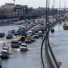 Trận lụt lịch sử đã tàn phá Dubai thế nào?