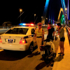 Hà Nội: Khuyến cáo không dừng đỗ xe trên cầu Nhật Tân hóng mát