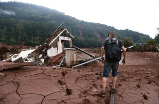 Lũ lụt ở Brazil: Thương vong không ngừng tăng