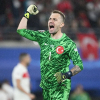 Cứu thua đẹp nhất EURO 2024, thủ môn Thổ Nhĩ Kỳ nhận mưa lời khen