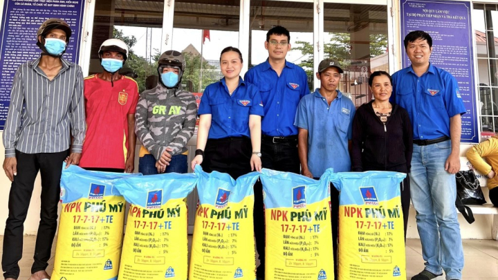 Tuổi trẻ PVFCCo: Một “mùa hè xanh” thiết thực và ý nghĩa