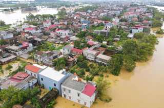 Lũ sông Cầu cao nhất trong gần 40 năm, 9.000 người dân Bắc Giang bị cô lập