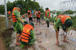 Hà Nội: Kịp thời triển khai xử lý các sự cố đê điều ngay từ giờ đầu