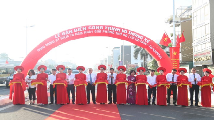 Hà Nội: Thông xe dự án mở rộng đường Âu Cơ và Xuân Diệu