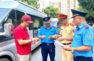 Dịch vụ xe đưa đón học sinh: Cấp thiết phải chuẩn hóa