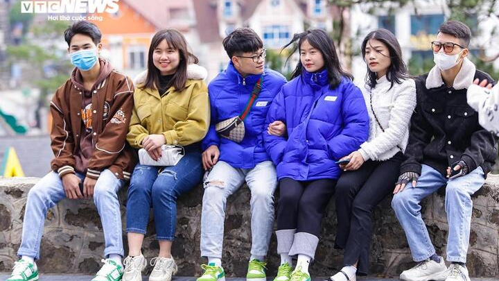 Không khí lạnh tăng cường mạnh hơn, miền Bắc chuyển rét đậm 3 ngày