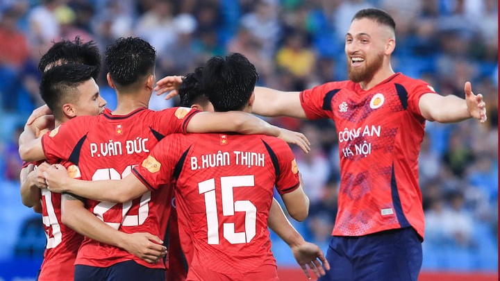Lùi lịch 2 trận đấu của CLB Công an Hà Nội