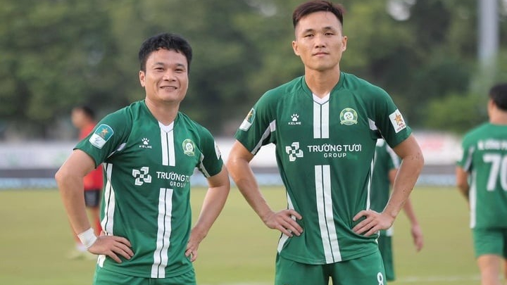 Đội Công Phượng thanh lý hàng loạt cầu thủ, chia tay Ronaldo xứ Nghệ