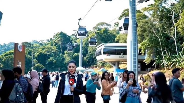 Đi du lịch theo video mà AI tạo ra, cặp đôi bị lừa tới địa điểm không có thật