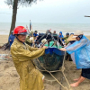 Thanh Hoá - Nghệ An - Hà Tĩnh cấm biển, ngư dân hối hả đưa thuyền tránh bão