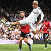 Bruno Fernandes sút phạt đền lên khán đài, Man Utd chưa biết thắng