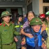 Thủ tướng: Sẵn sàng trực thăng để cứu hộ cứu nạn