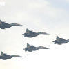 Mãn nhãn 'hổ mang chúa' Su-30MK2 thả bẫy nhiệt trên bầu trời Hà Nội