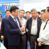 Chủ tịch HĐTV Petrovietnam Lê Mạnh Hùng kiểm tra gian trưng bày tại Triển lãm 80 năm thành tựu đất nước