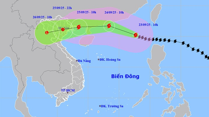 Siêu bão Ragasa có dấu hiệu suy yếu, tâm mưa tập trung ở loạt tỉnh miền Bắc
