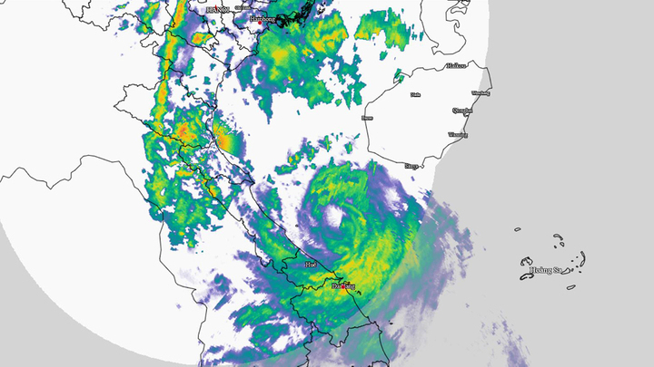 Bão Bualoi di chuyển chậm, đổ bộ Nghệ An - Quảng Trị trong chiều và đêm nay