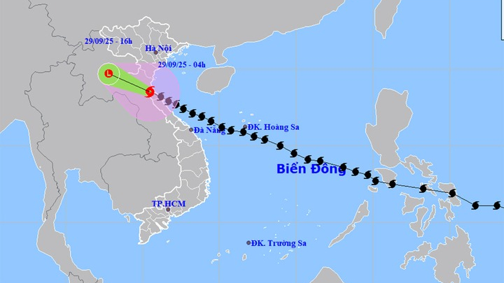 Tin bão Bualoi mới nhất: Giảm 3 cấp sau khi đổ bộ, đất liền mưa to, gió mạnh