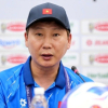 HLV Kim Sang-sik: Nên để FIFA xử lý vấn đề của Malaysia