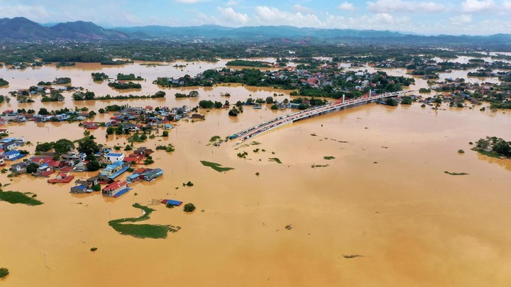 Lũ trên sông ở Bắc Ninh đang lên, lũ sông Cầu tại Thái Nguyên vẫn vượt lịch sử