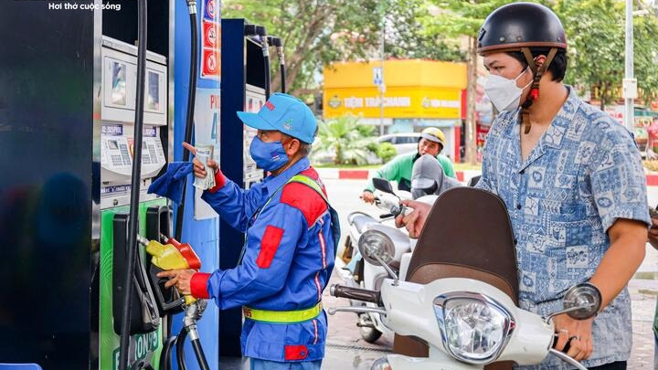Chiều nay, giá xăng dầu dự báo giảm