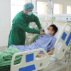 Mẹ hiến thận cứu con