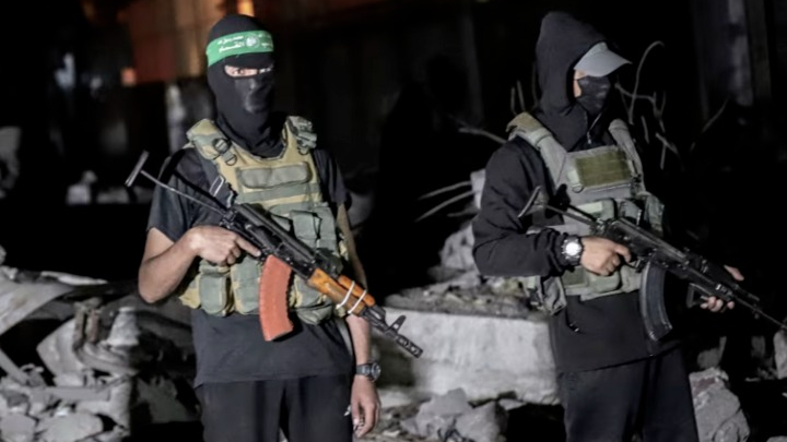 Ông Trump cảnh cáo tiêu diệt Hamas nếu vi phạm lệnh ngừng bắn