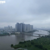 Các toà nhà cao tầng ở TP.HCM chìm trong sương mù