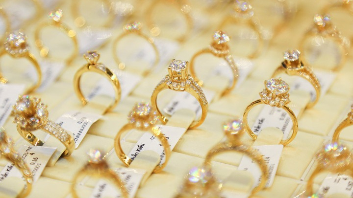 Giá vàng hôm nay 24/11: Dự báo giảm trong tuần