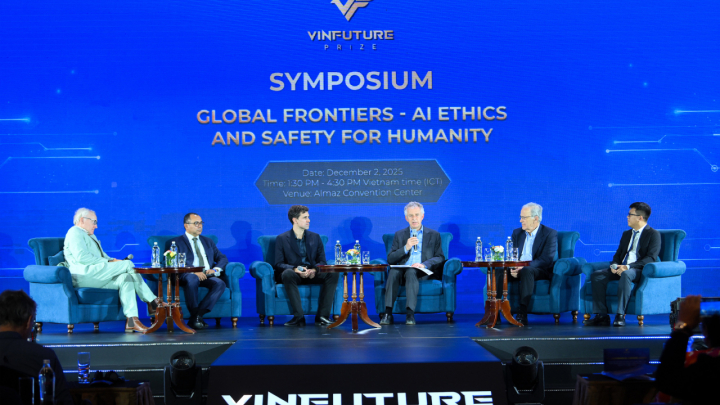 AI có thể thông minh hơn con người trong khoảng 20 năm tới